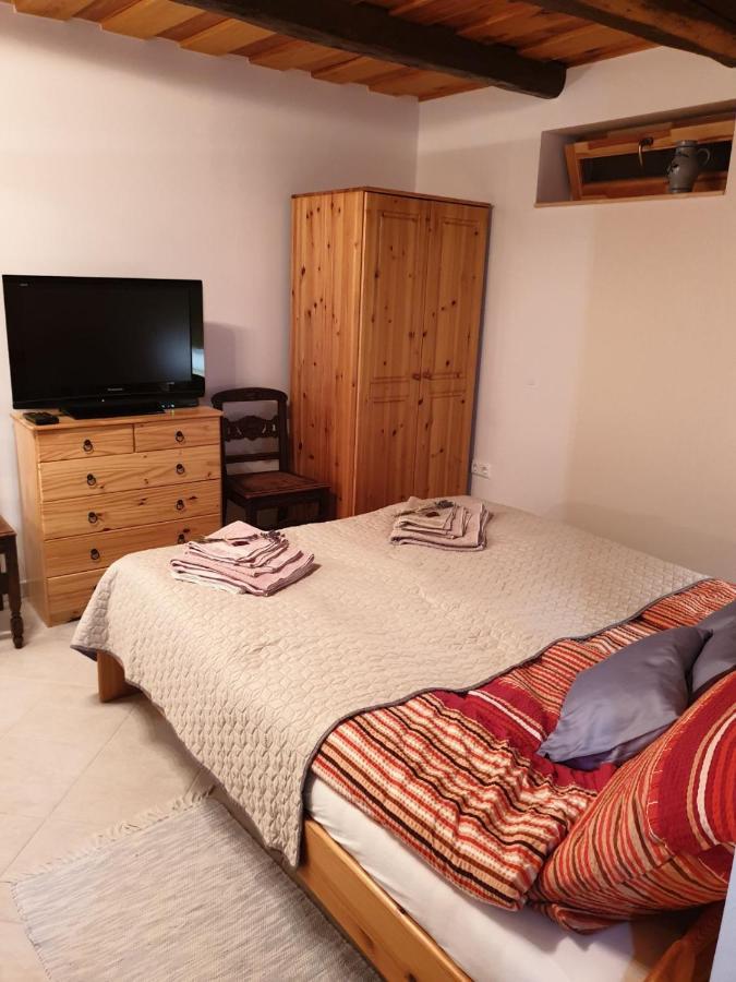 Kis Haz Apartman Zalacsány Exteriér fotografie